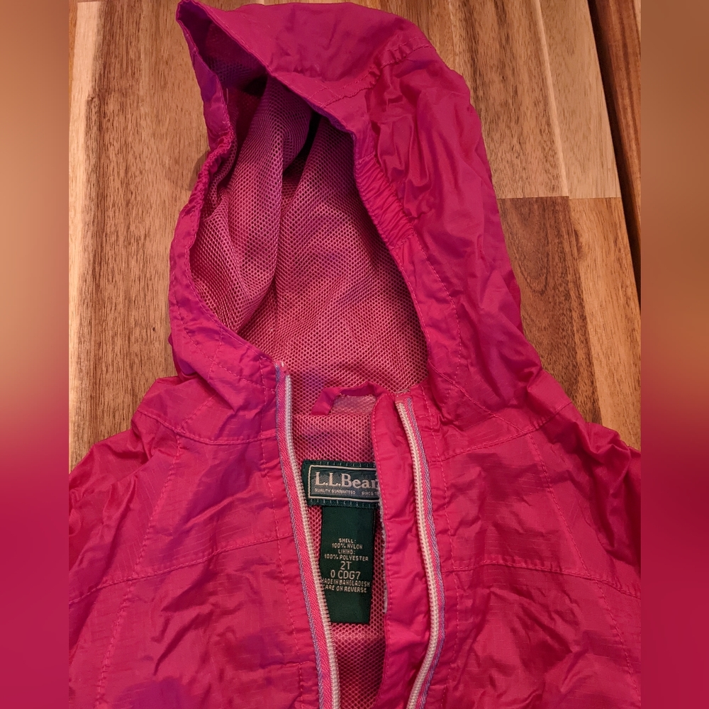 2t LLBean pink raincoat windbreaker